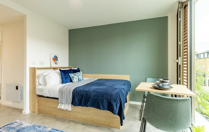Classic Studio Plus, Venti House, 8 Grove Crescent Road, Stratford, London - Image 1